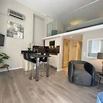 Apartment On Cote D'azur With Beachfront Views