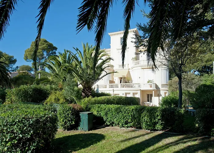 Apartmán On Cote D'azur With Beachfront Views